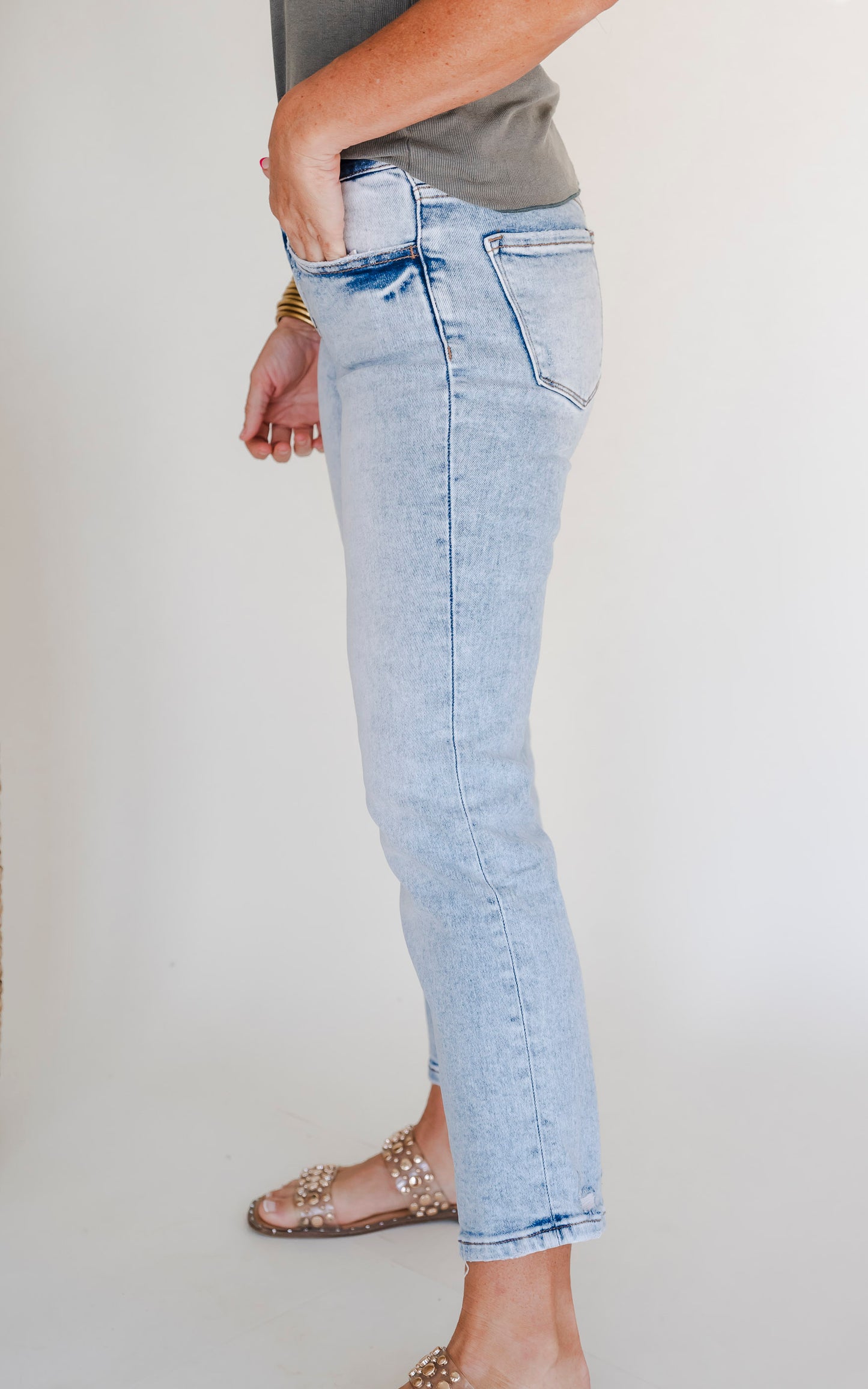 Lovervet | Like a Boss Mid-Rise Regular Straight Leg Denim Jeans