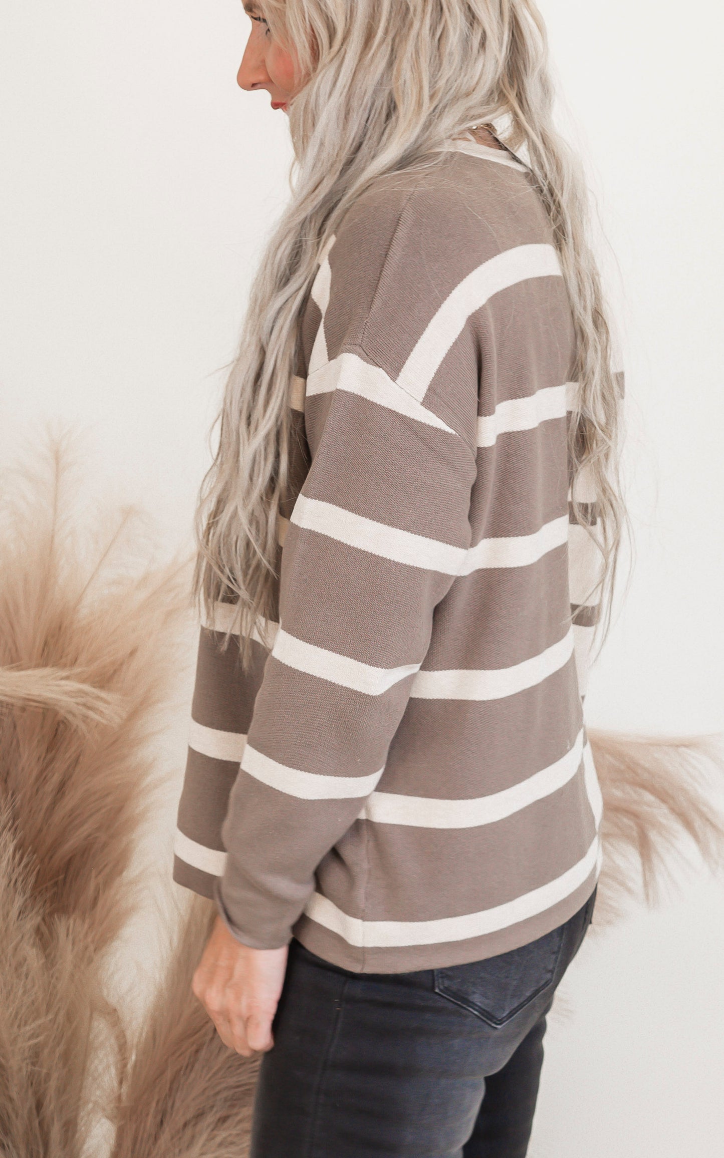 Striped Colorblock Crewneck Pullover Sweater