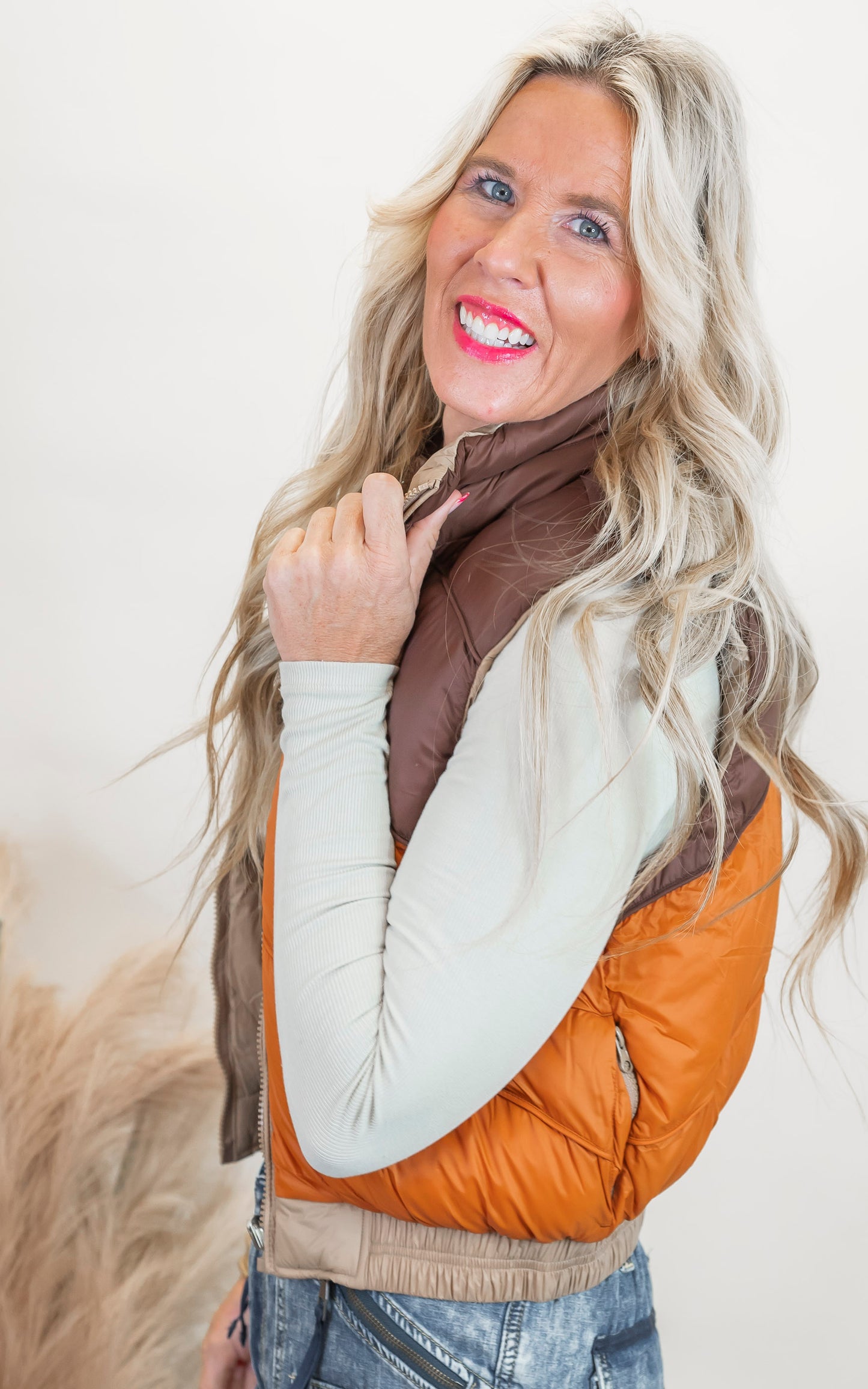 Mocha Reversible Cropped Puffer Vest