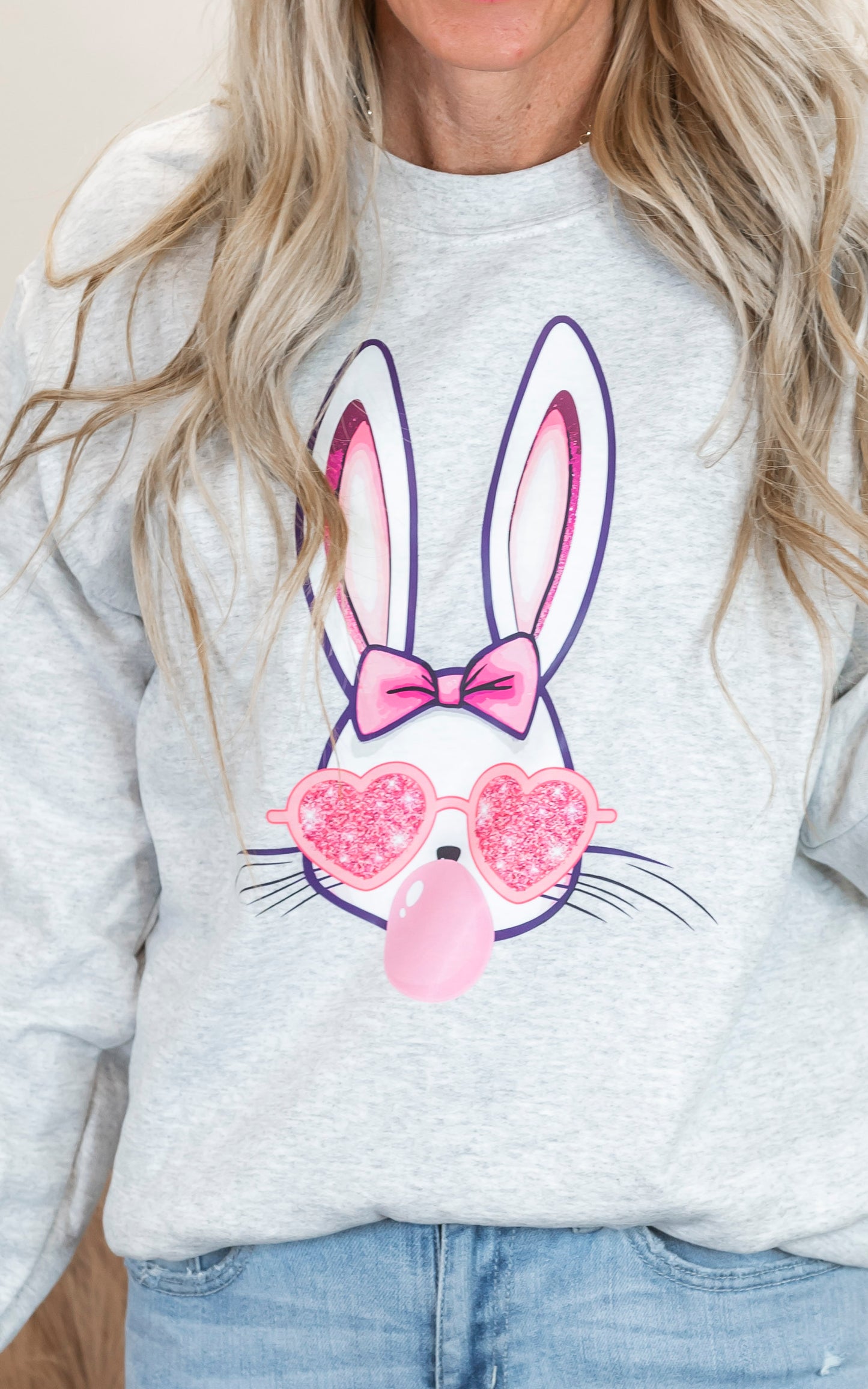 Bubblegum Bunny Graphic Crewneck Sweatshirt