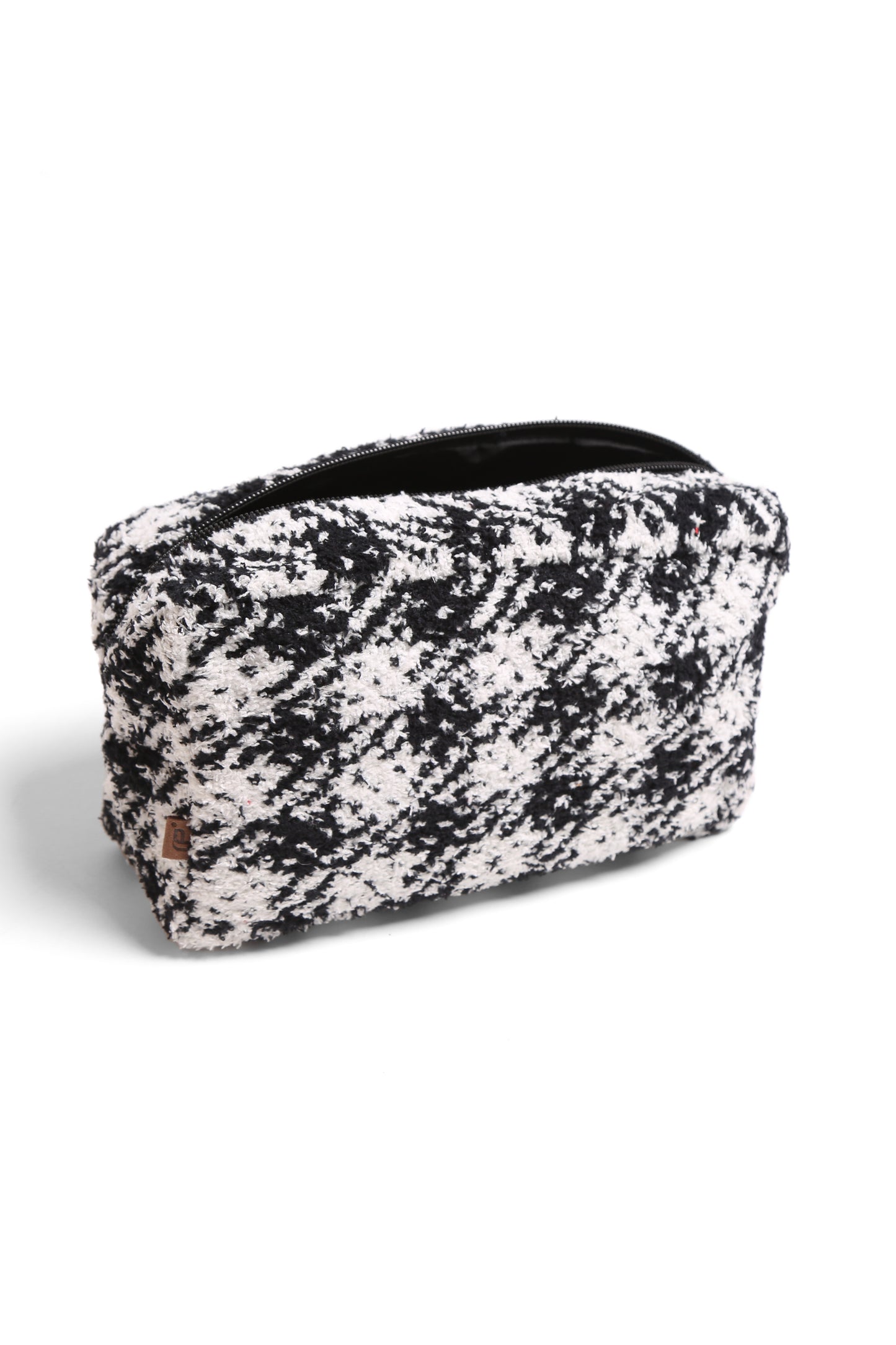 Buffalo Check Travel Pouch **DEAL-COUPON EXCLUDED