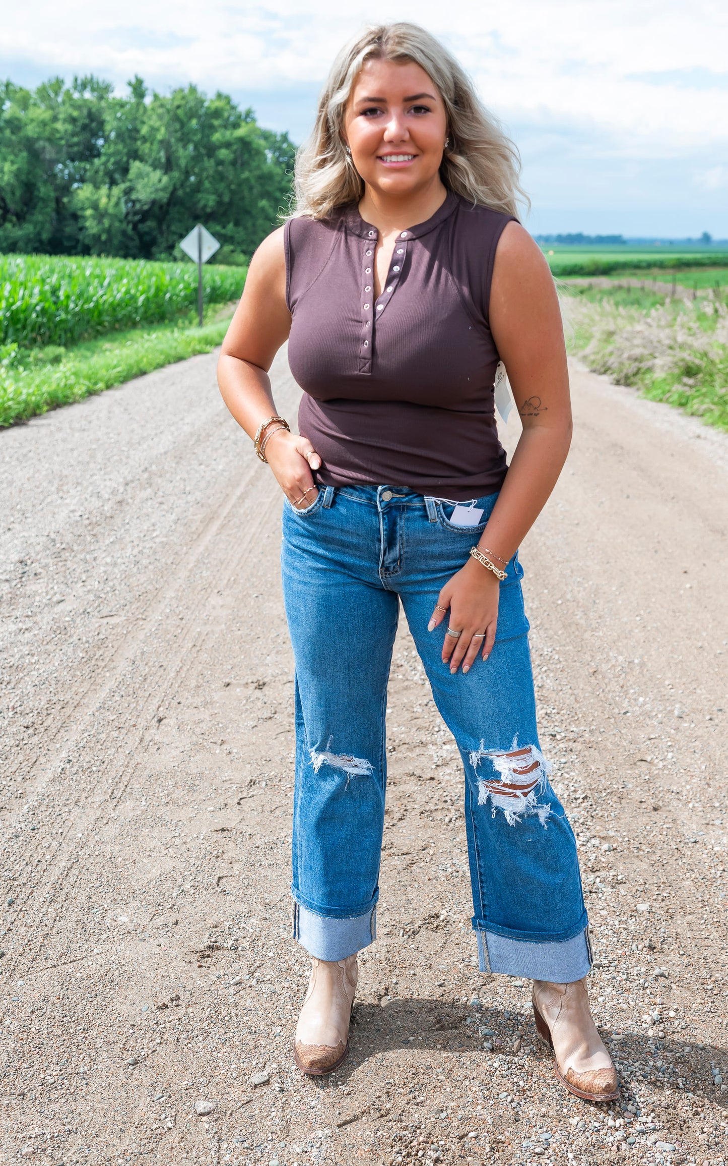 Essential Micro-ribbed Henley Tank Top | MONO B