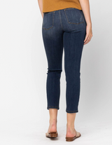 Mid Rise Relaxed Fit Cropped Denim Jeans - Judy Blue