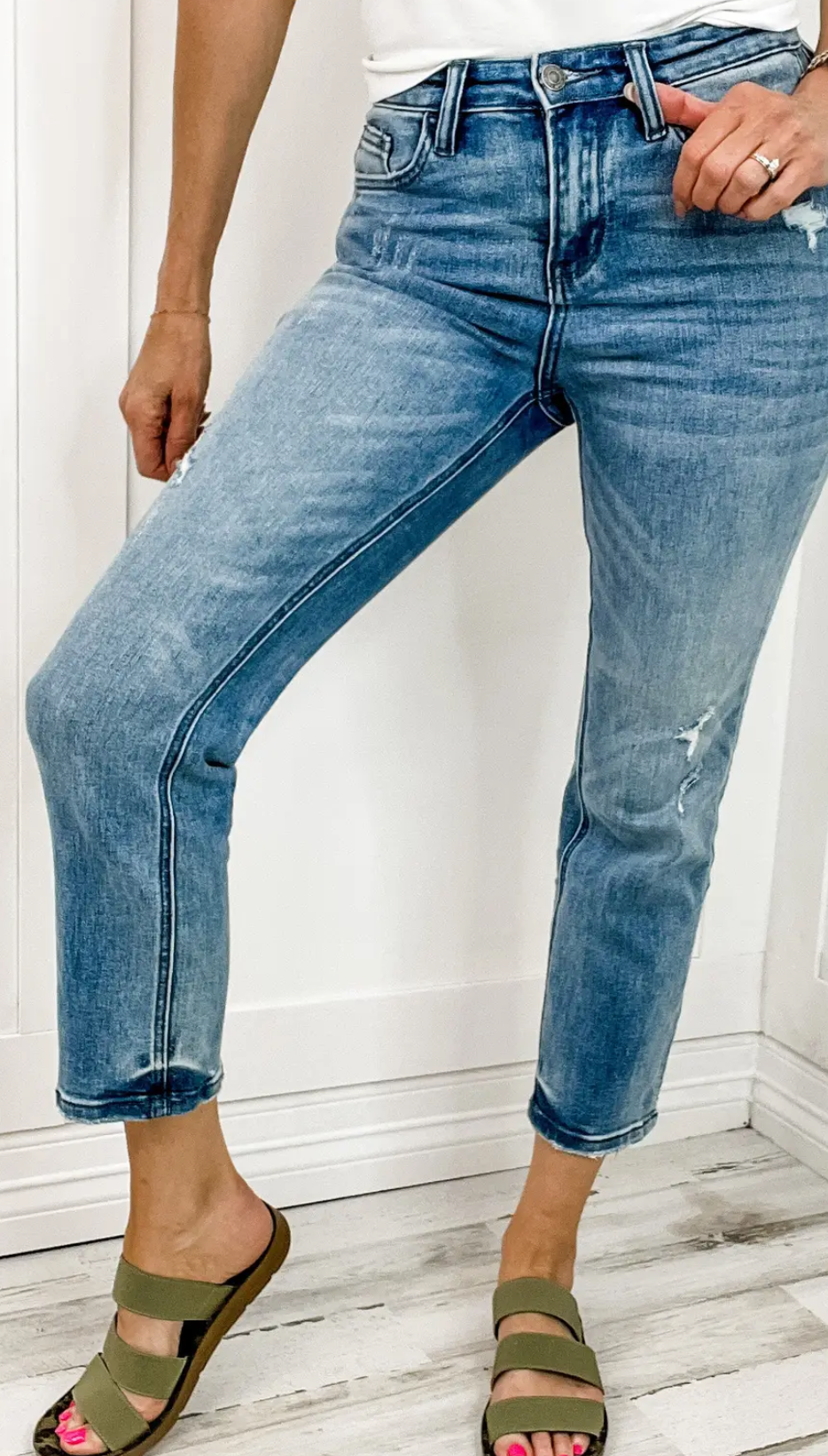 High Rise Slim Crop Straight Jeans - Vervet - Final Sale