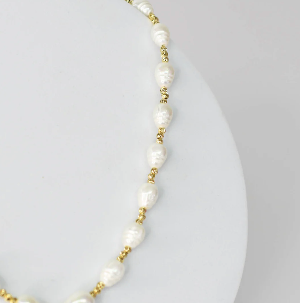 Pearl Chic Necklace