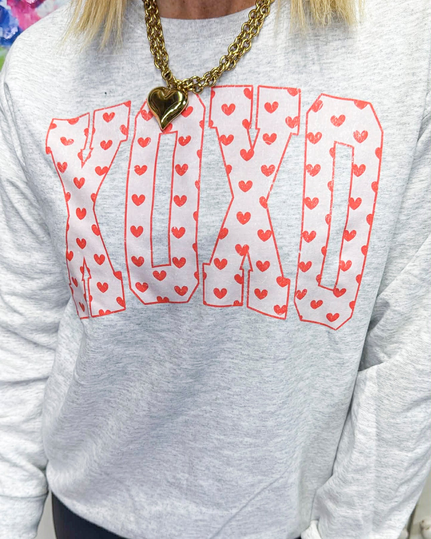 XOXO Hearts Crewneck Graphic Sweatshirt *