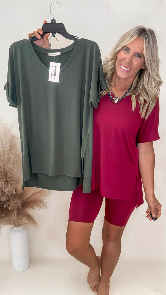 Brushed Dty Microfiber V-neck Top & Biker Shorts