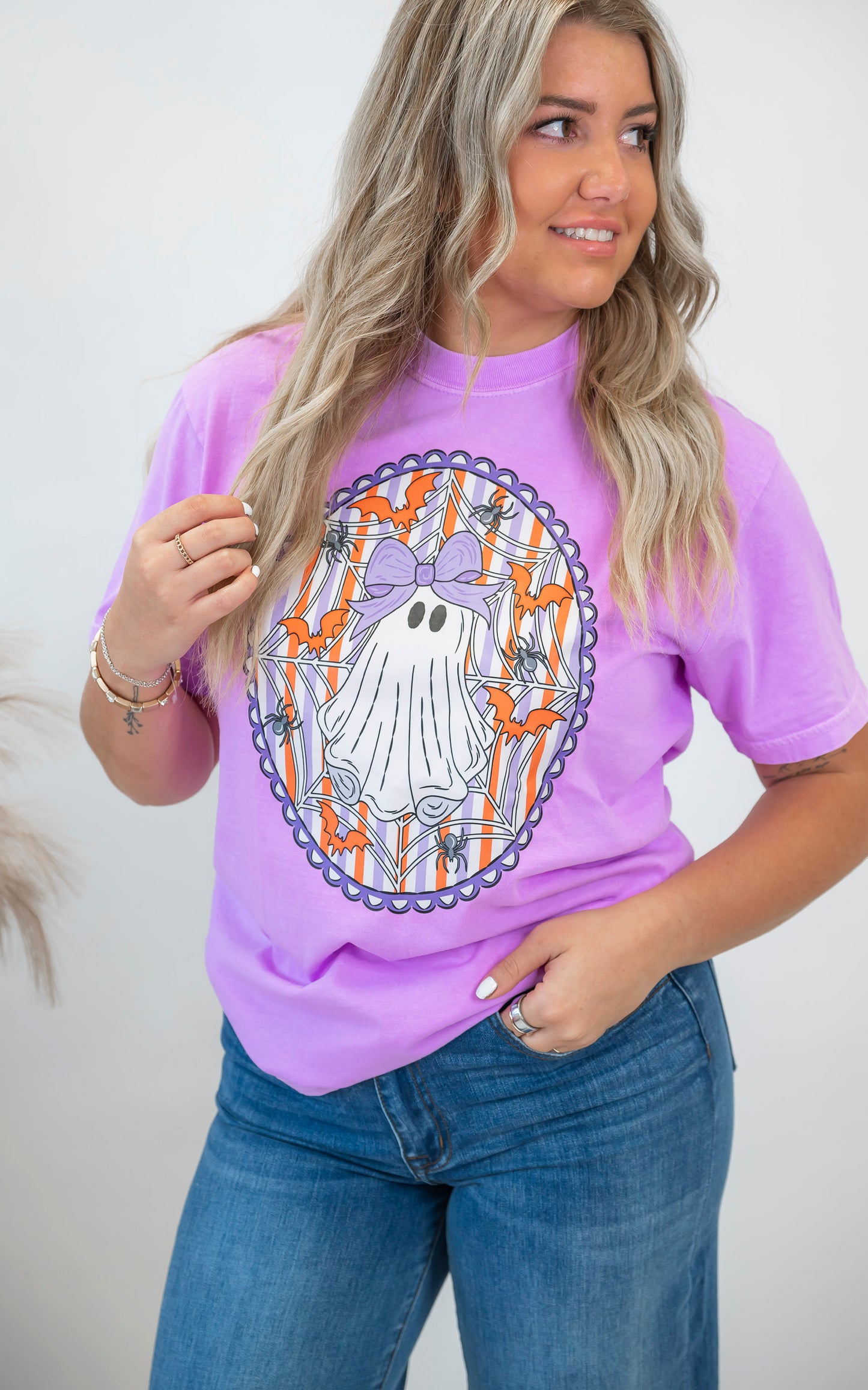 Bow & Boo Garment Graphic T-shirt