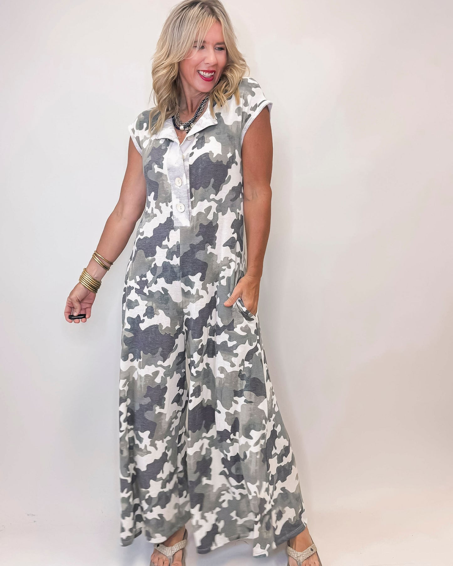 Loose Fit Camouflage Jumpsuit W/ Side Pockets