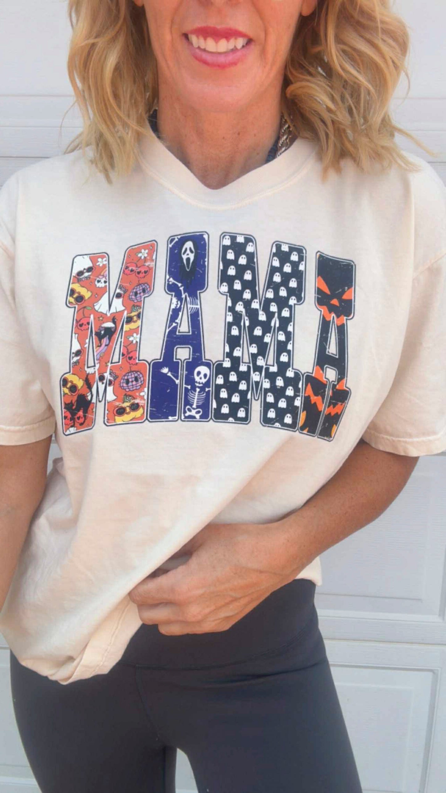 Pumpkin Patch Mama Garment Graphic T-shirt