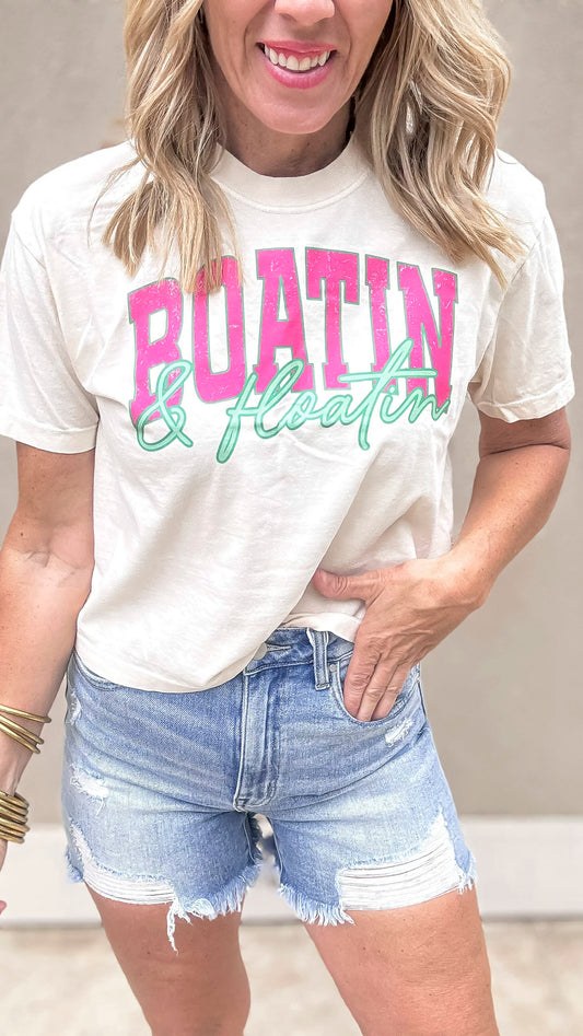 Ivory boating and floating cropped graphic t-shirt 
