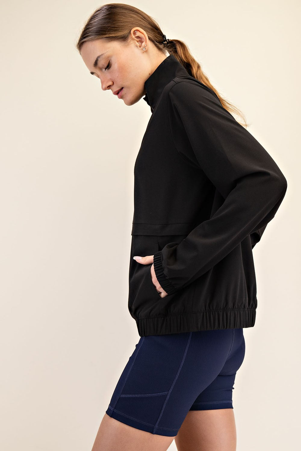 Crinkle Woven Quarter Zip Active Jacket | RAE MODE