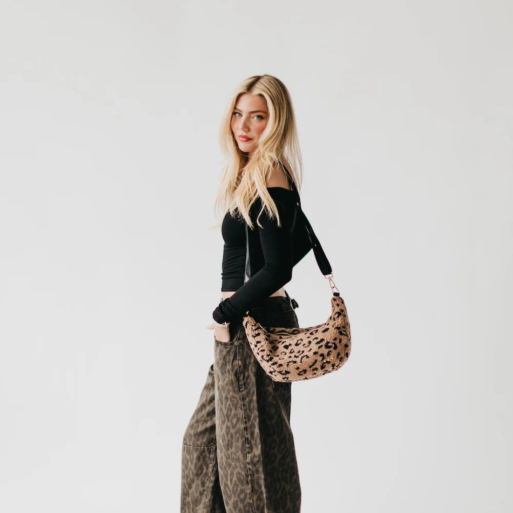 Shirley Sherpa Crossbody Bag | PRETTY SIMPLE *30A SEPT PREORDER