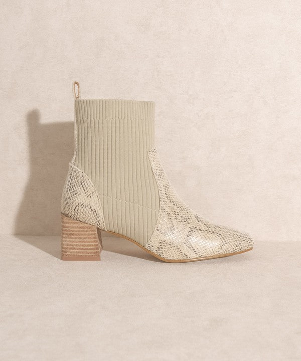 OASIS SOCIETY Geraldine Sock Bootie