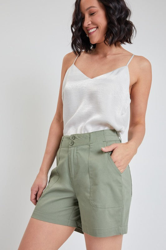 OLIVE SHORTS