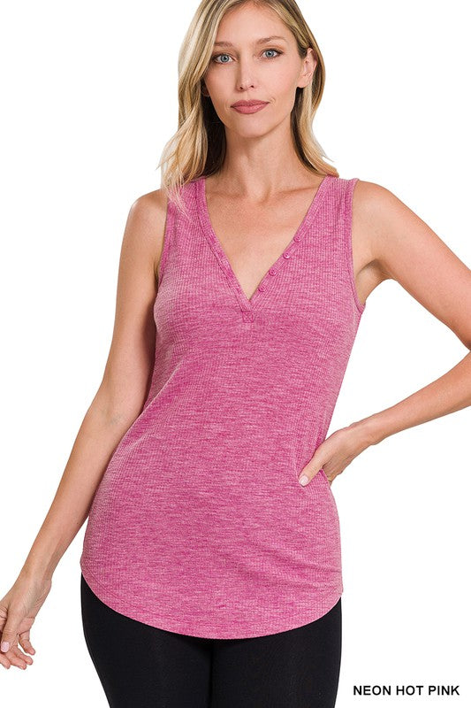 NEON HOT PINK MELANGE RIBBED BUTTON CLOSURE V-NECK TOP