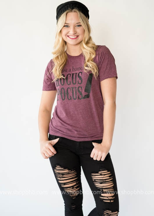 It's A  Bunch Of Hocus Pocus T-Shirt - BAD HABIT BOUTIQUE 