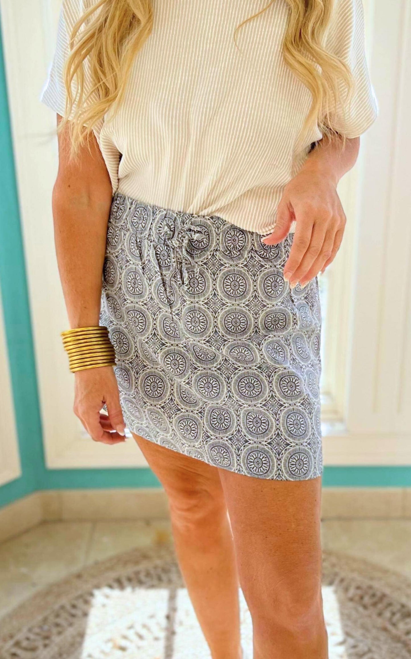 Medallion Linen Dolphin Skort | FINAL SALE*