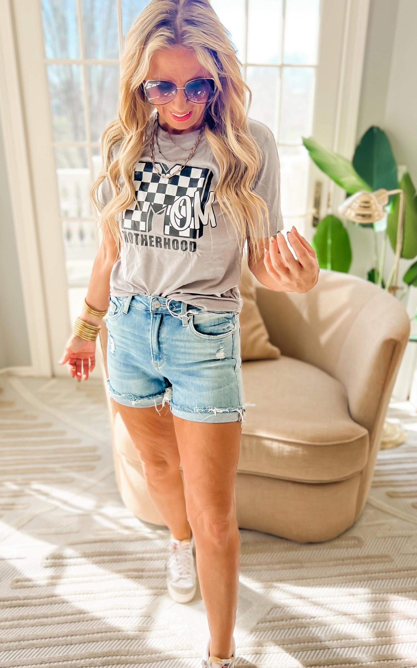 I Like My MTV Mom Graphic Tee | FINAL SALE