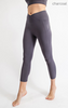 V WAIST CAPRI LENGTH LEGGINGS | RAE MODE*