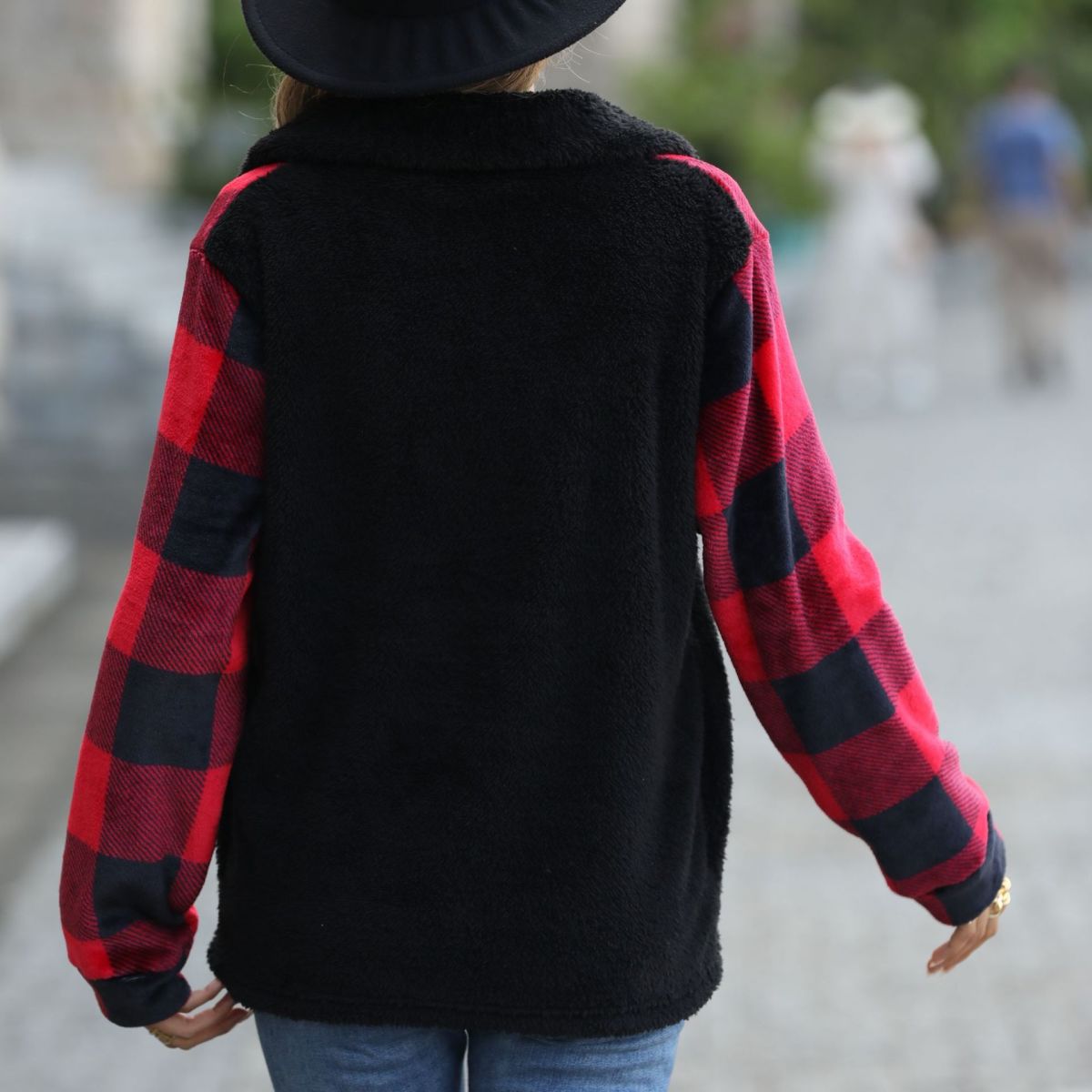 colorblock plaid pullover 