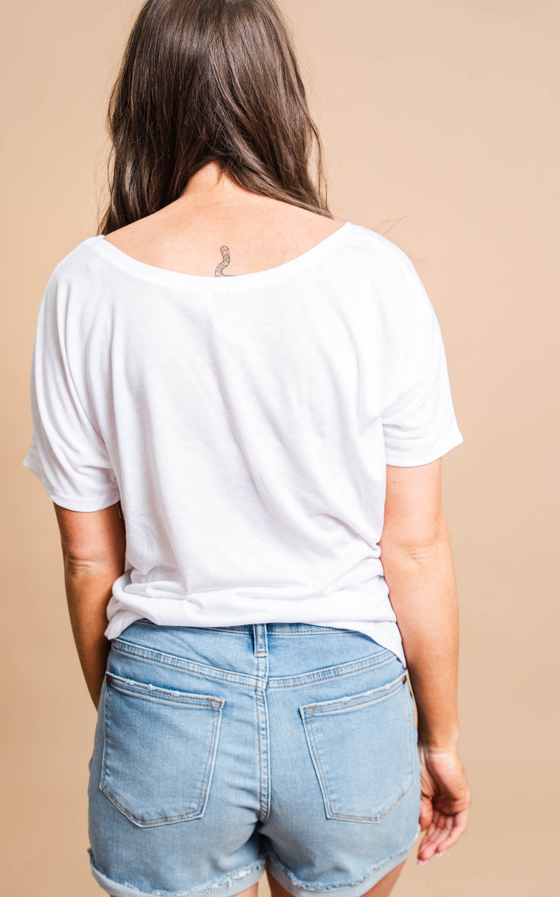stay-cay slouchy tee