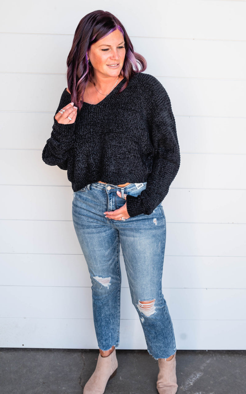 black batwing sweater 