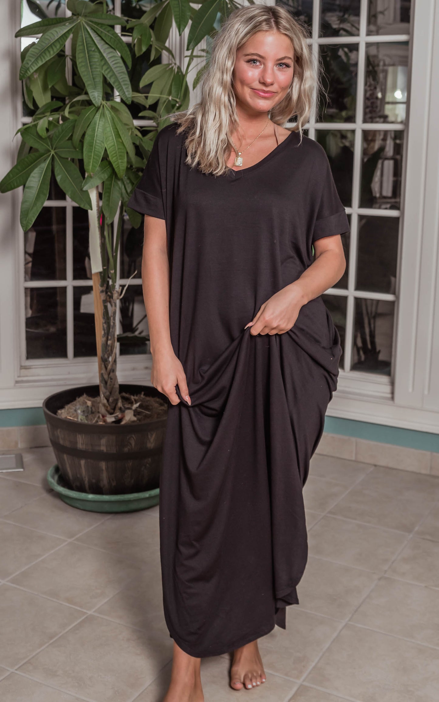 black maxi dress 