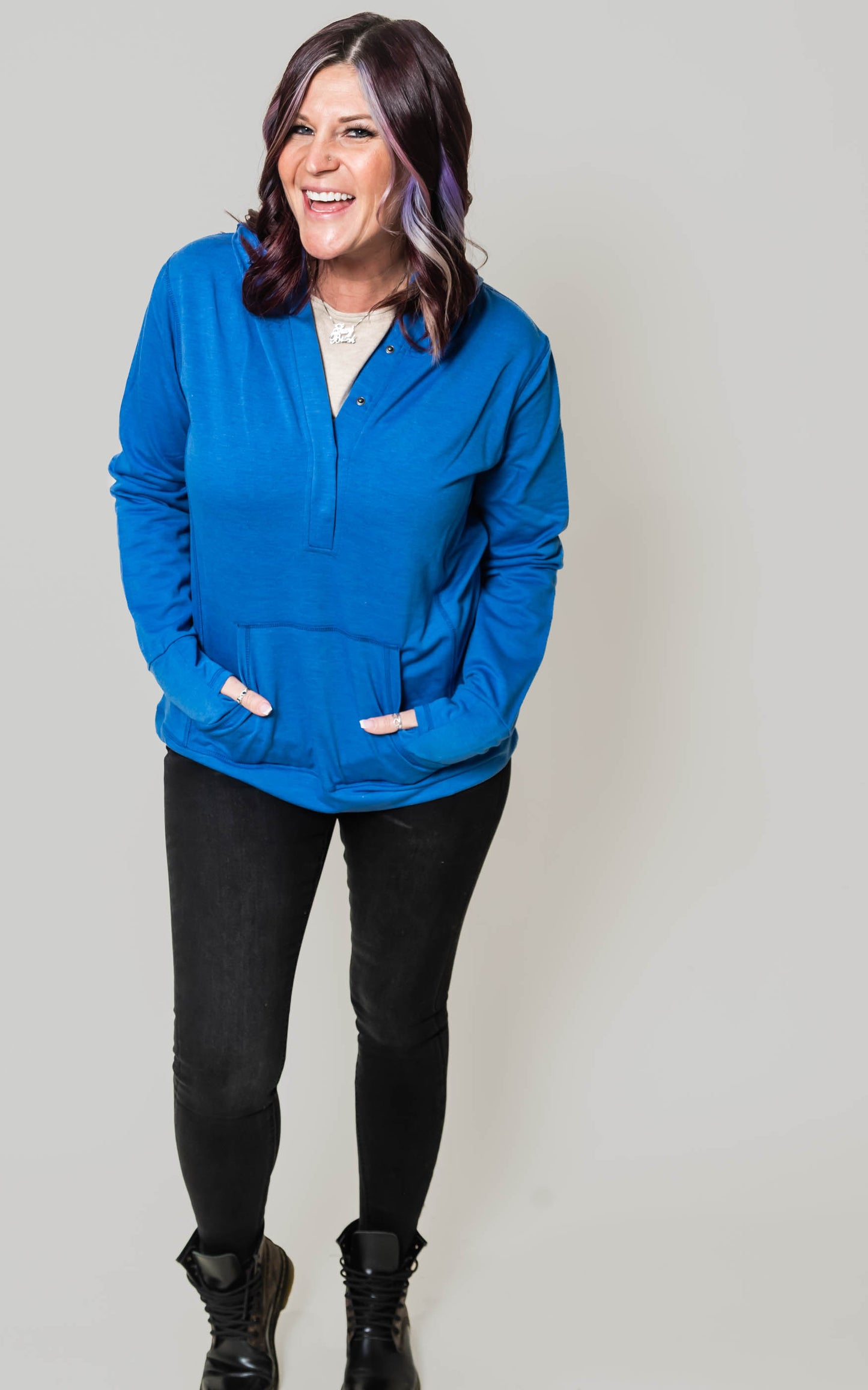 Women’s Omega Stretch Snap-Placket Hooded Pullover