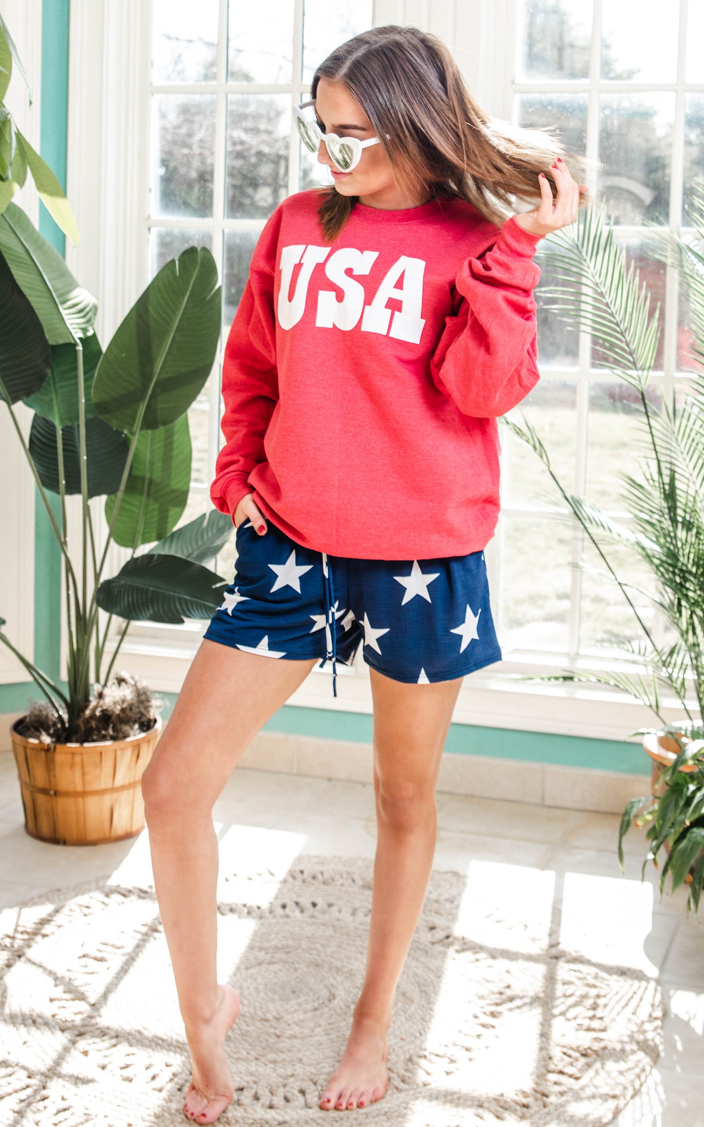 deep heather red USA graphic crew sweatshirt 