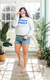 beach addict sweatshirt for summer 