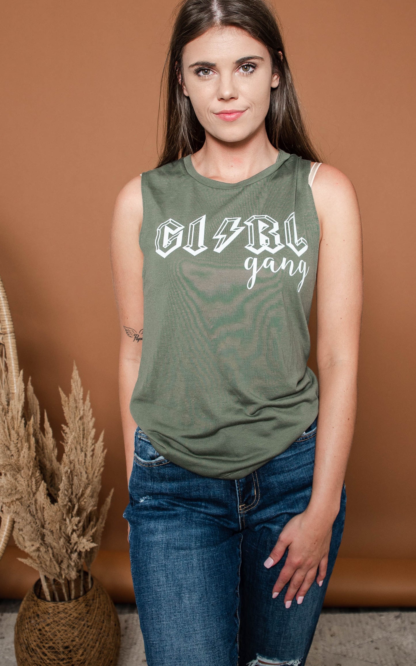 girl gang muscle tee