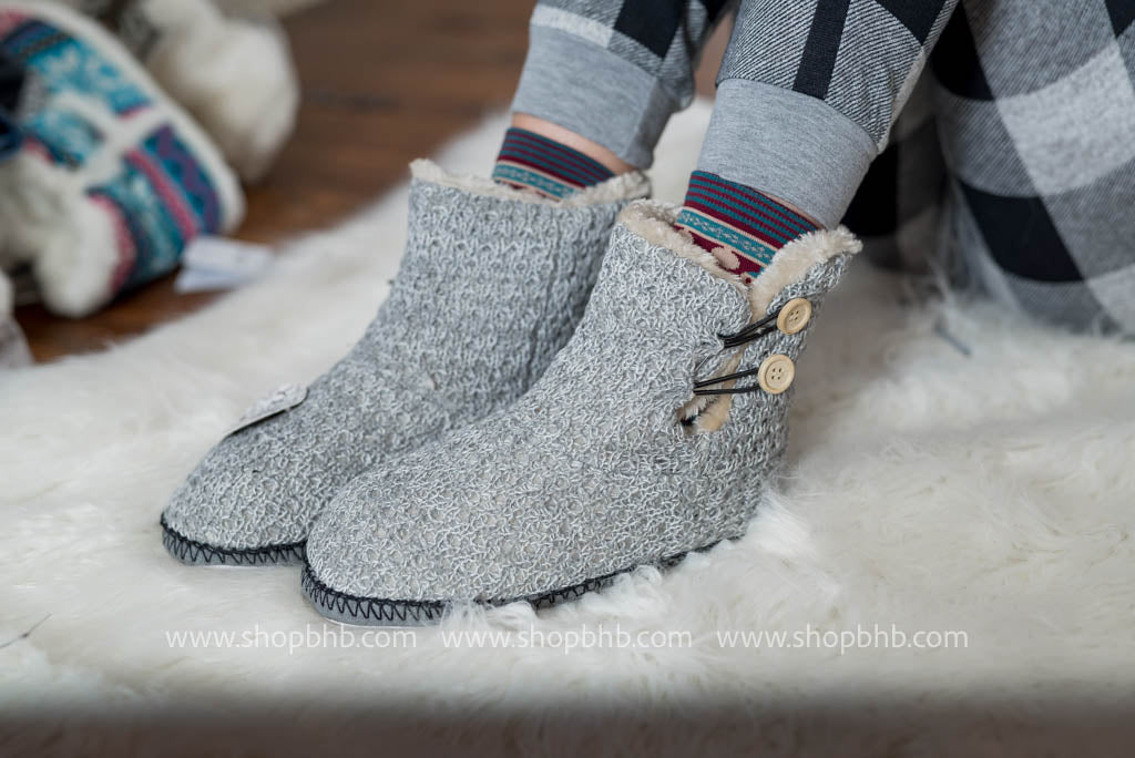 YELETE KNIT SLIPPERS - FINAL SALE