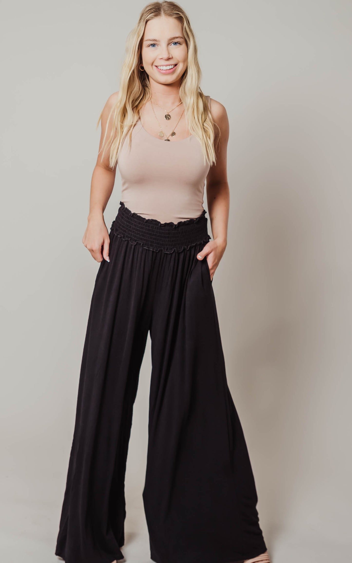 black wide leg pants 