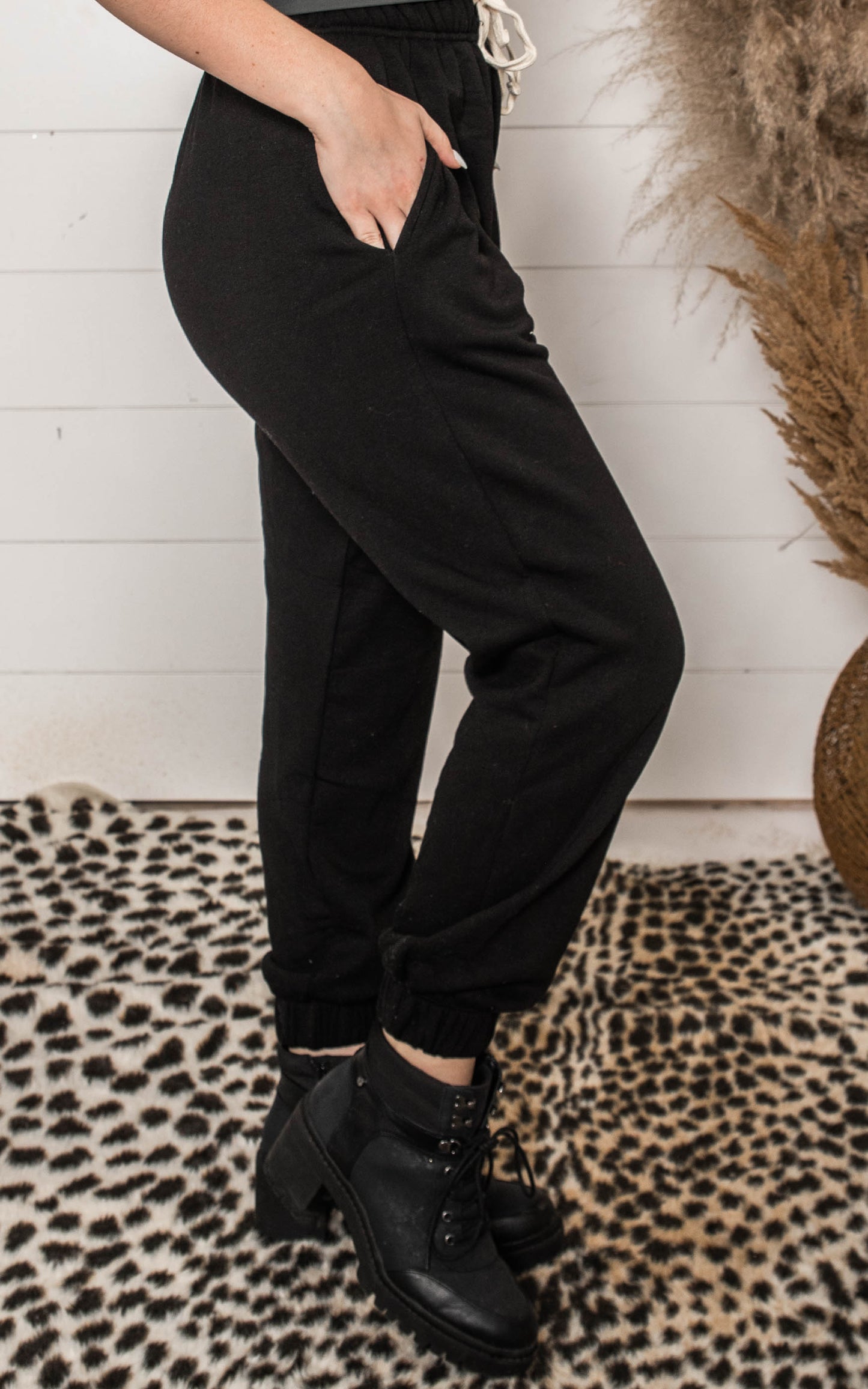 black super soft sweatpants