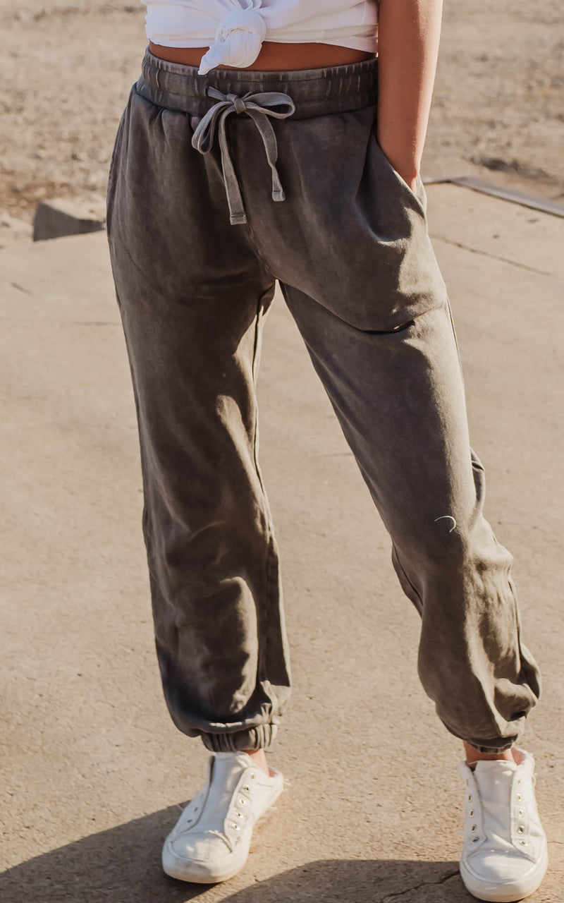 Mineral-Washed Cotton Terry Cuffed Joggers - Mono B - Final Sale