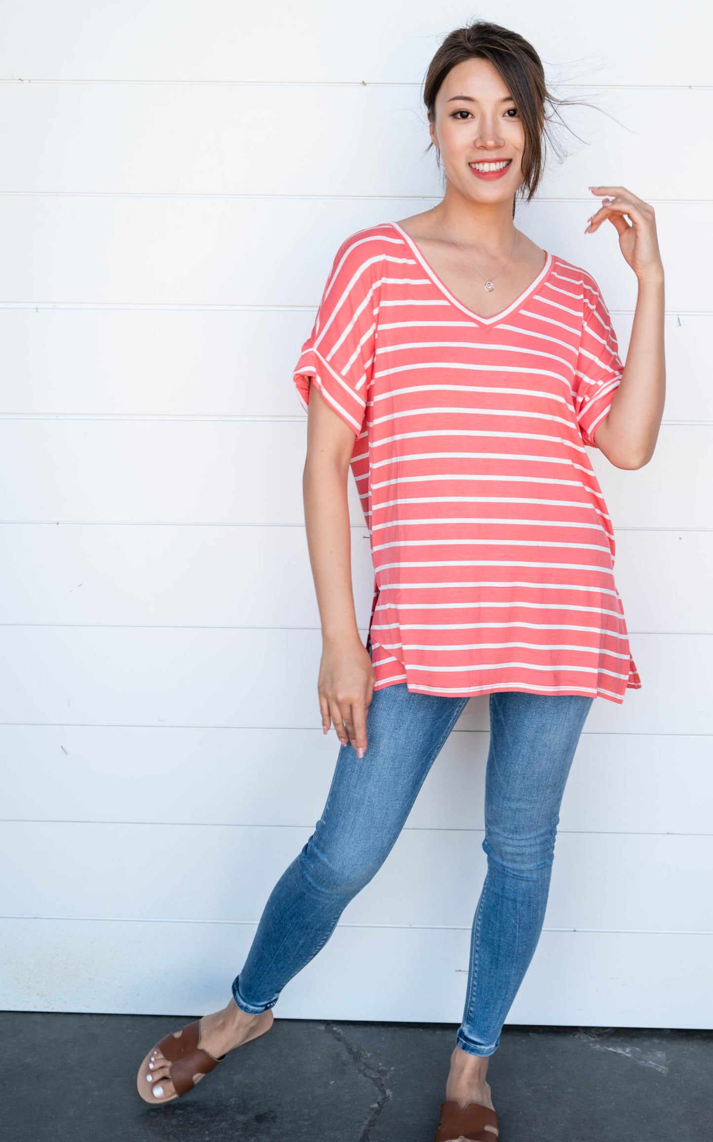 v-neck stripe top 