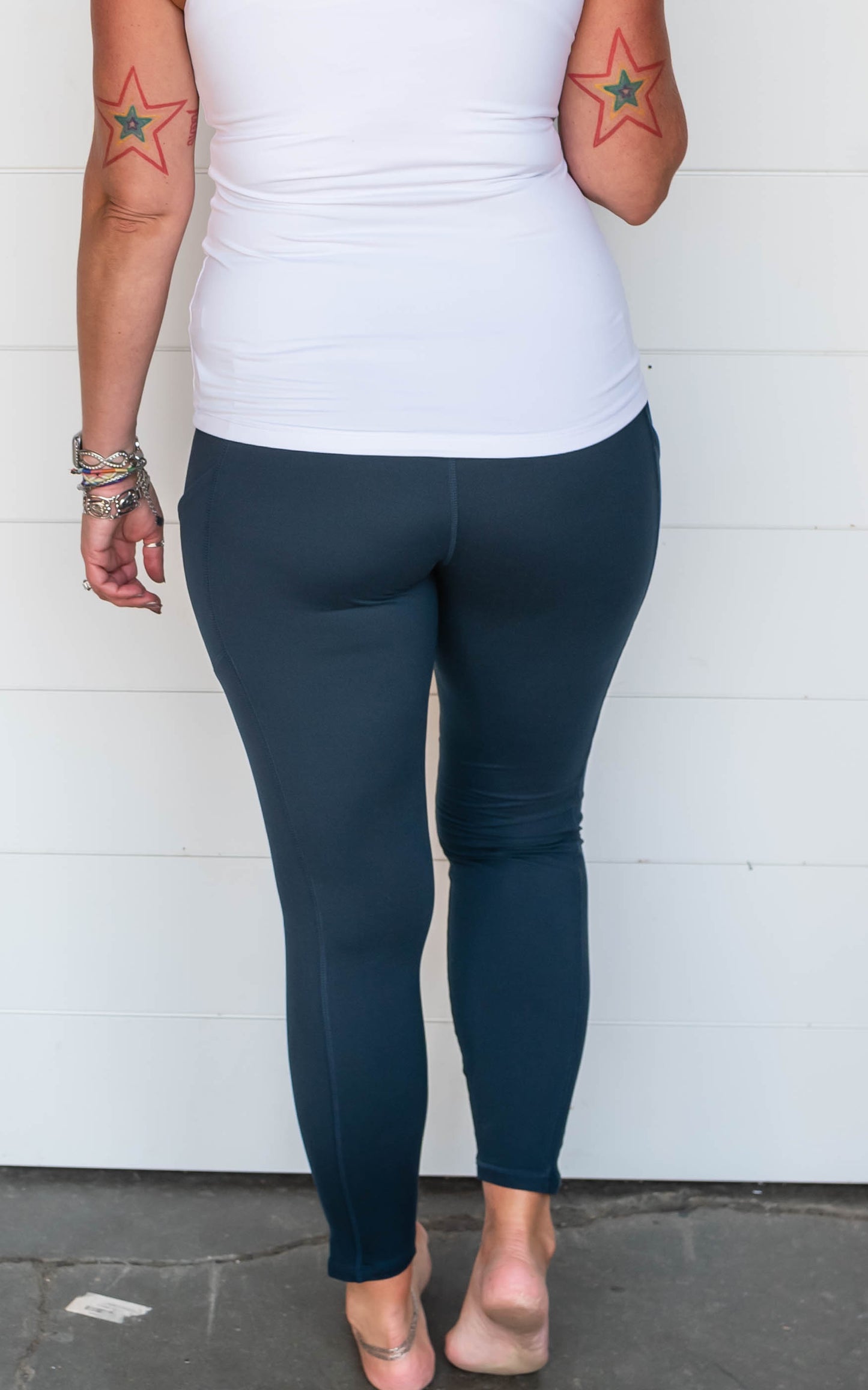 BASIC FULL LENGTH LEGGINGS WITH POCKET | REA MODE - Final Sale