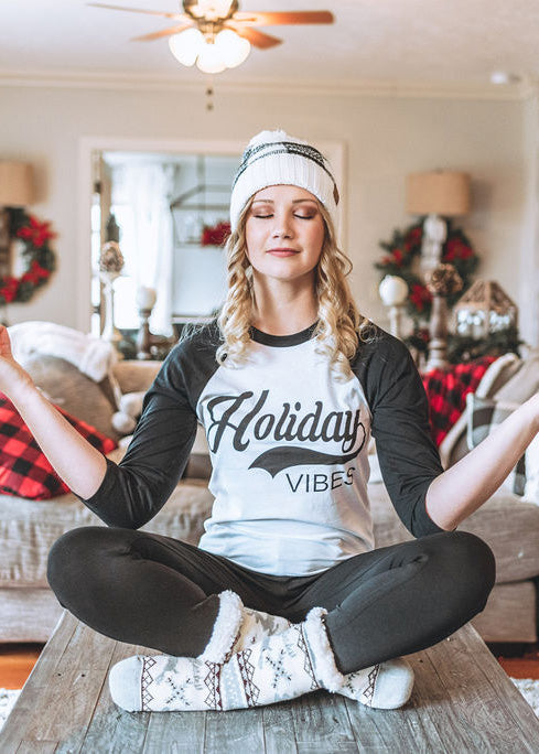 Holiday Vibes Baseball Tee - BAD HABIT BOUTIQUE 