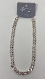 SILVER INTERLOCKING NECKLACE