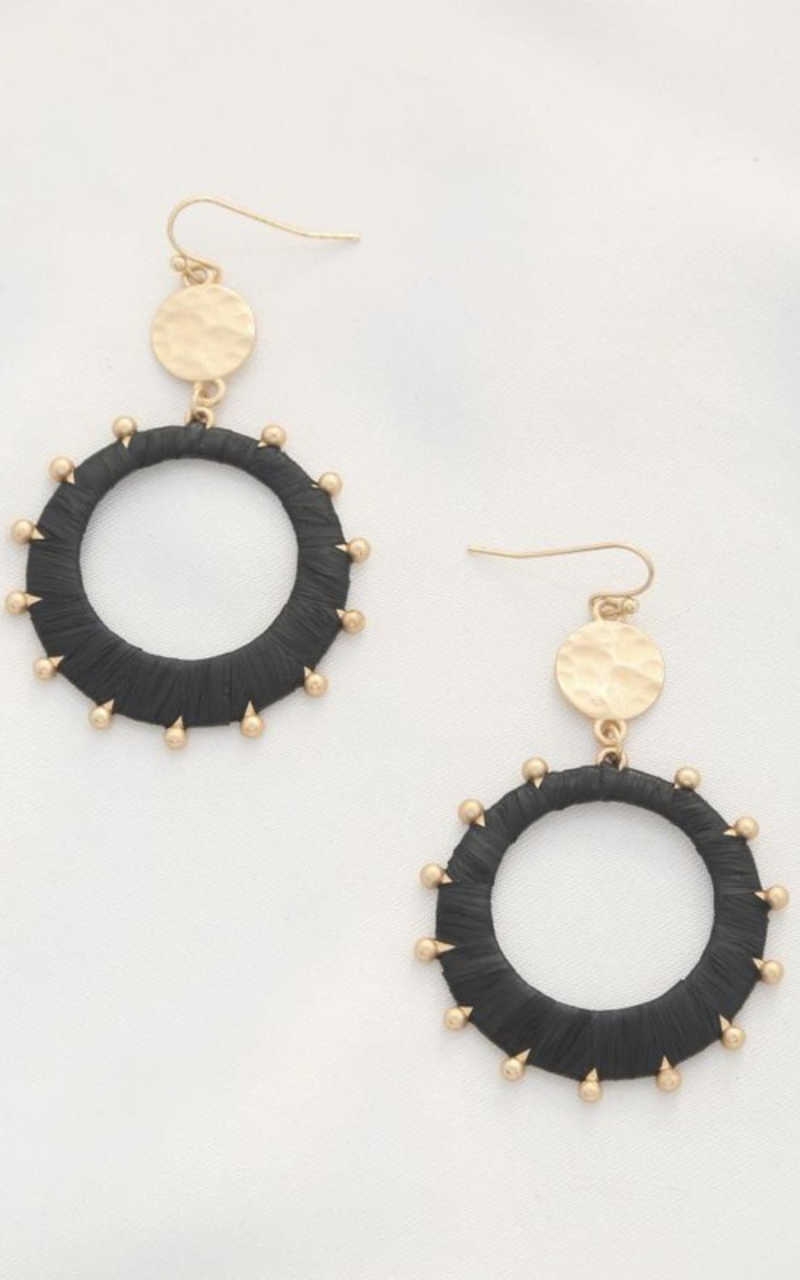ROUND COIN DANGLE EARRING