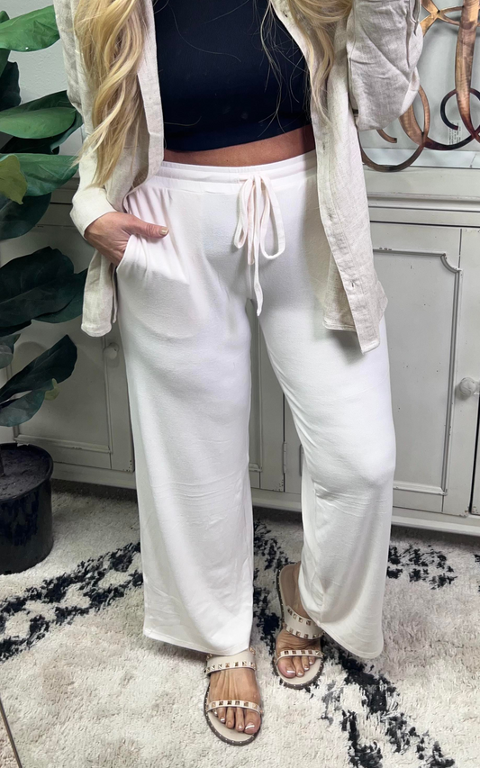 Ivory lounge pants 