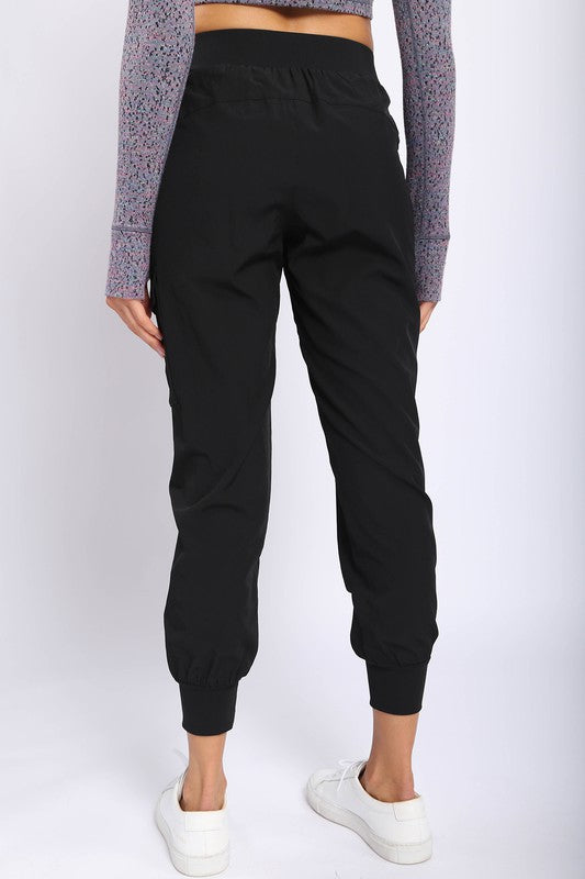 High-Waisted Capri Active Joggers with Pockets by Mono B