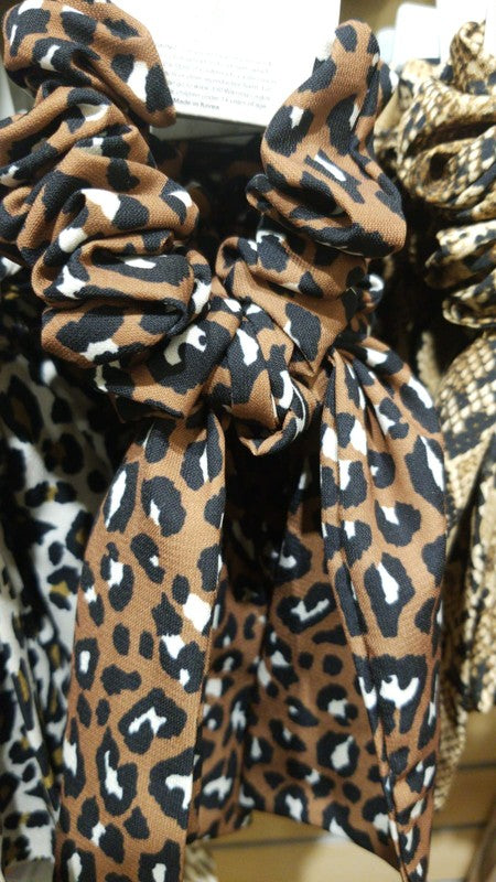 Leopard Ribbon Tail Scrunchie, ACCESSORIES, Hana, BAD HABIT BOUTIQUE 