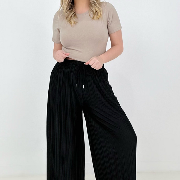 Zenana Drawstring Elastic Waist Wide Leg Crop Pants, S-XL, Women's  Clothing Boutique